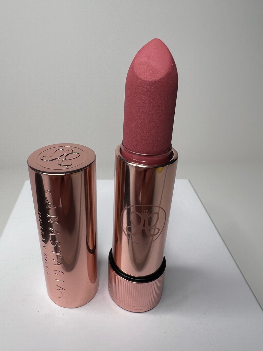 Anastasia Beverly Hills Full Pigment Matte Lipstick